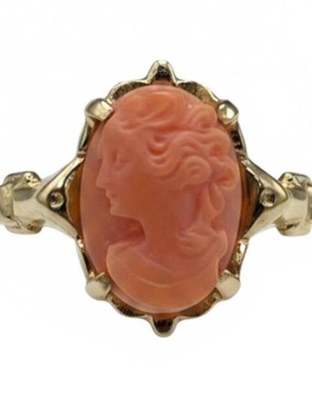 NWT 10K Gold Left-Facing Pink Coral Cameo Ring High Relief